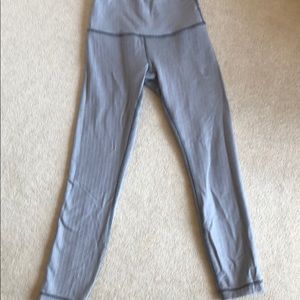 LULULEMON gray leggings, size 4